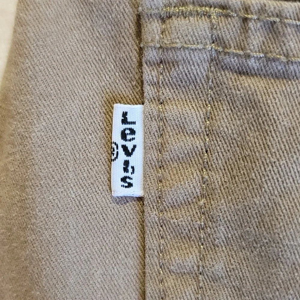 Levi's 508 Regular Taper Pants Mens 32x32 (34x31) Khaki Tan Cotton Blend Chino